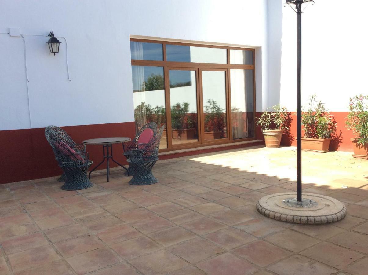 Pensjonat Santa Marta Complejo Rural Con Pista De Padel Archidona Zewnętrze zdjęcie
